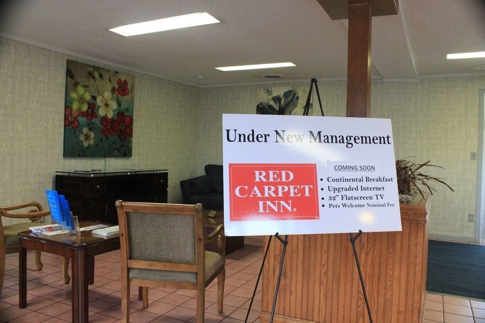 Red Carpet Inn - Louisville Eksteriør bilde